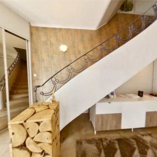 Commerces SAINT-MEDARD-EN-JALLES (33160) 140.00m2 125 000 € 