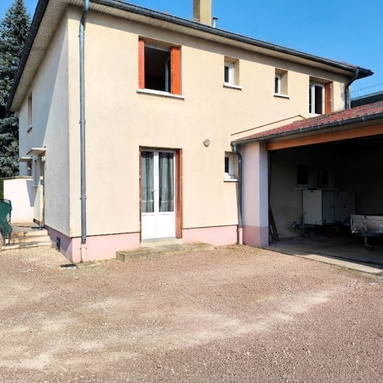 Maison / Villa LUX (71100) 98.00m2 907 € 