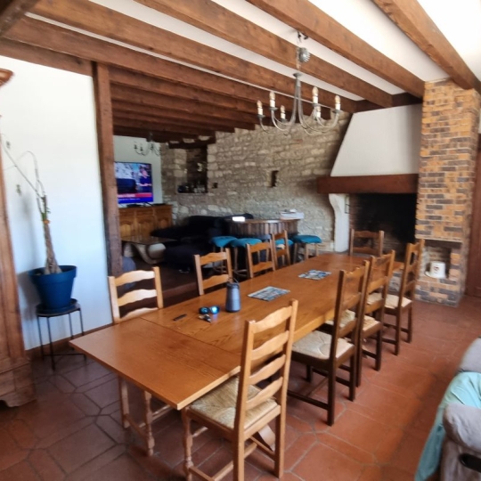 Réseau Immo-diffusion : Maison CHALON-SUR-SAONE (71100) 232.00m2  375 000 € 