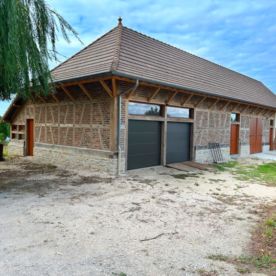 Maison / Villa LESSARD-EN-BRESSE (71440) 155.00m2 499 000 € 