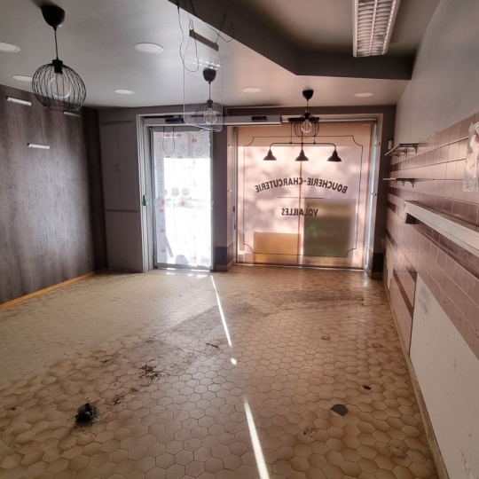 Local commercial CHALON-SUR-SAONE (71100) 65.00m2  - 75 000 € 