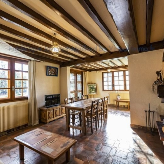 Maison / Villa PONT-DE-POITTE (39130) 309.00m2 270 000 € 