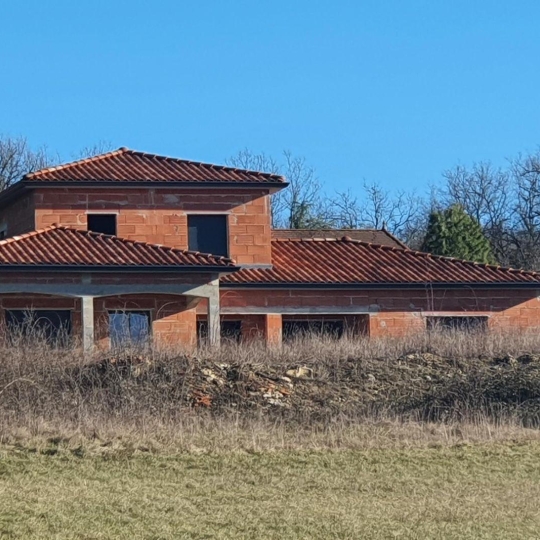 Maison / Villa LE VIGAN (46300) 150.00m2 150 000 € 