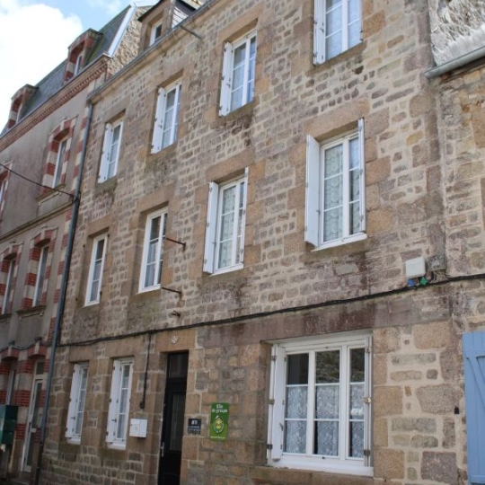 Maison SAINT-PIERRE-EGLISE (50330) 130.00m2  - 221 550 € 