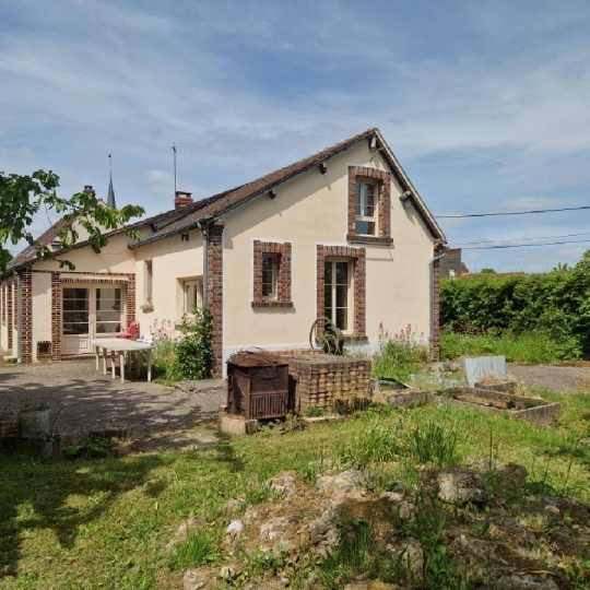 Maison / Villa FONTAINE-SIMON (28240) 165.00m2 245 000 € 