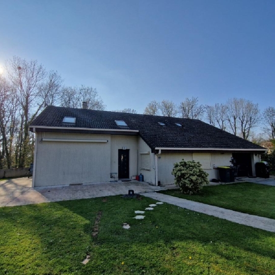 Réseau Immo-diffusion : Maison BELHOMERT-GUEHOUVILLE (28240) 227.00m2  214 000 € 