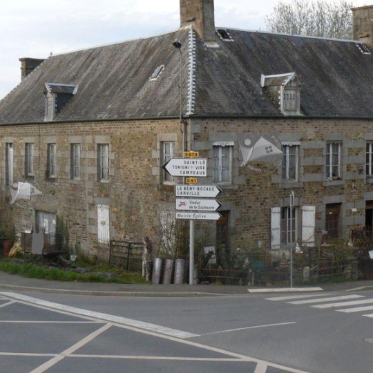 Maison / Villa SAINTE-MARIE-LAUMONT (14350) 450.00m2 138 000 € 