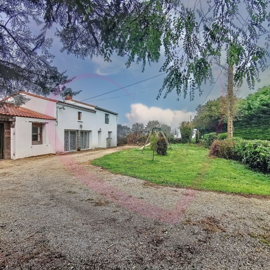Maison / Villa LE LOROUX-BOTTEREAU (44430) 186.00m2 325 000 € 
