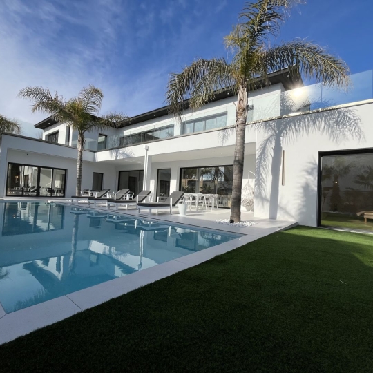 Villa LE GRAU-D'AGDE (34300) 301.00m2  - 1 800 000 € 