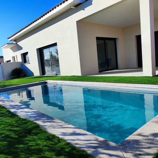 Réseau Immo-diffusion : Villa NEZIGNAN-L'EVEQUE (34120) 115.00m2  450 000 € 