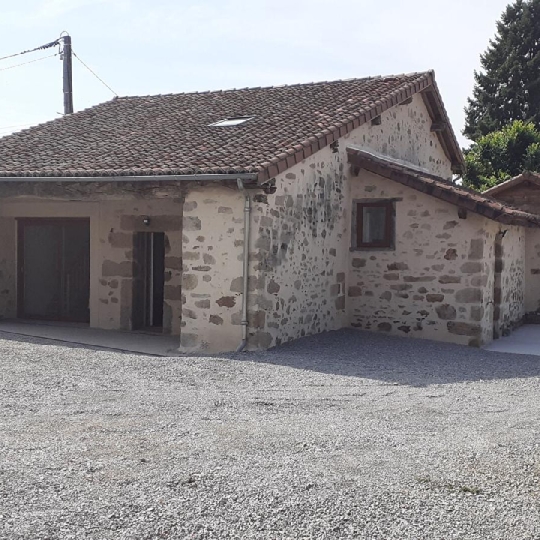 Maison / Villa VERNEUIL-SUR-VIENNE (87430) 105.00m2 1 170 € 