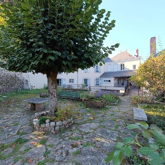 Maison AIXE-SUR-VIENNE (87700) 278.00m2  - 330 750 € 
