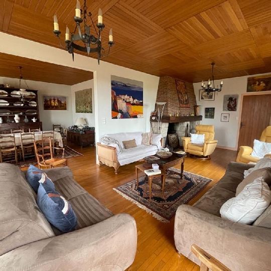 Maison / Villa AIXE-SUR-VIENNE (87700) 205.00m2 279 575 € 