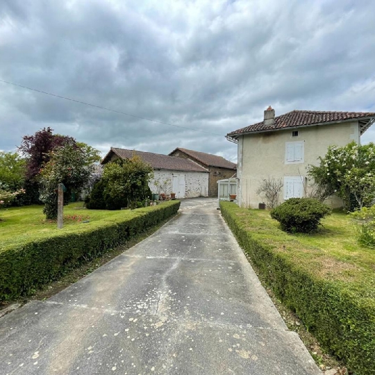 Maison / Villa ORADOUR-SUR-VAYRES (87150) 113.00m2 138 775 € 