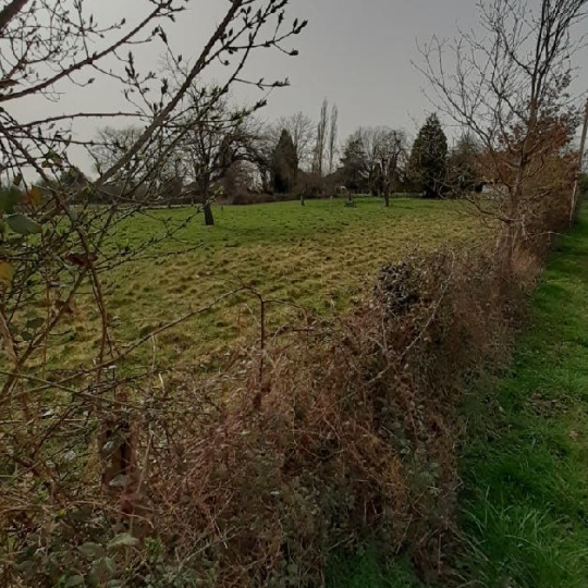 Terrain BOSMIE-L'AIGUILLE (87110) 880.00m2 47 040 € 