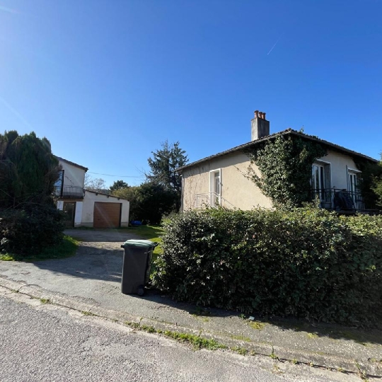 Maison / Villa COGNAC-LA-FORET (87310) 180.00m2 129 300 € 