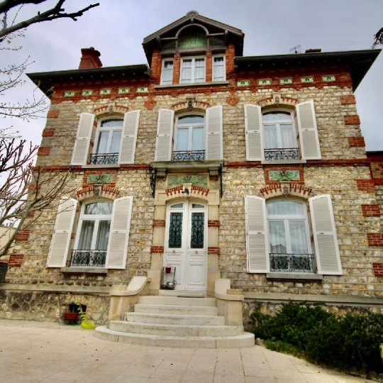 Maison / Villa MONTMAGNY (95360) 262.00m2 832 000 € 