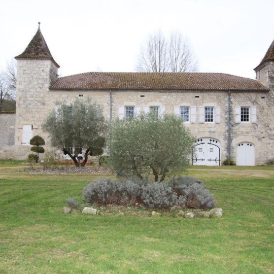 Domaines / Propriétés LAUZERTE (82110) 943.00m2 900 000 € 