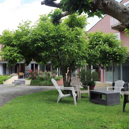 Domaine MIREPOIX (09500) 620.00m2  - 590 000 € 