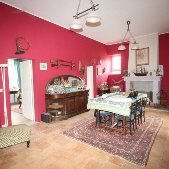 Domaines / Propriétés PAMIERS (09100) 600.00m2 1 250 000 € 