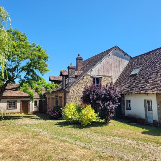 Maison / Villa LA CROIX-DU-PERCHE (28480) 305.00m2 295 000 € 