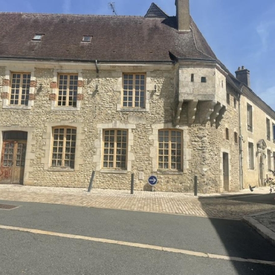 Maison AUTHON-DU-PERCHE (28330) 349.00m2 - 395 000 € 