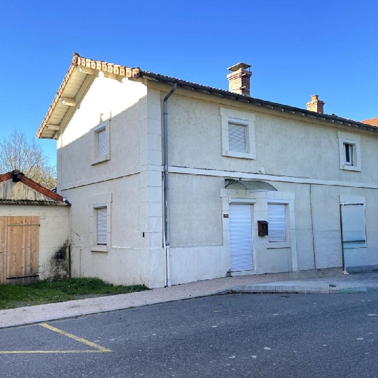 Maison NAVOUR-SUR-GROSNE (71520) 141.00m2  - 83 000 € 
