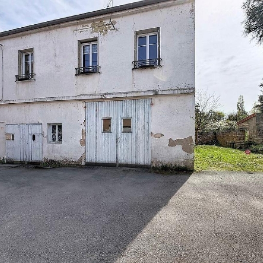 Maison / Villa SALORNAY-SUR-GUYE (71250) 97.00m2 110 000 € 