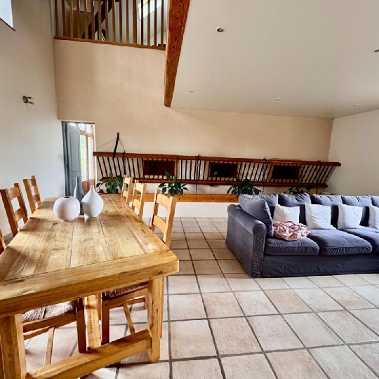 Réseau Immo-diffusion : Maison VEROSVRES (71220) 232.00m2  330 000 € 