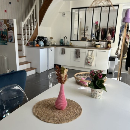 Local / Bureau BASSE-GOULAINE (44115) 242.00m2 527 850 € 