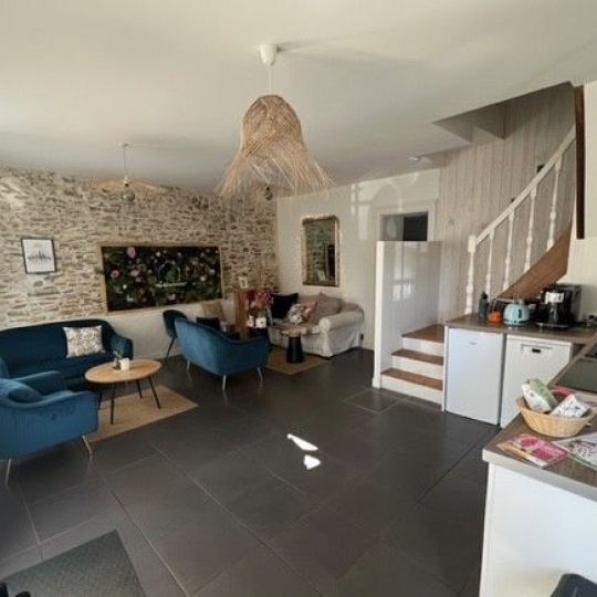 Maison / Villa BASSE-GOULAINE (44115) 242.00m2 527 850 € 