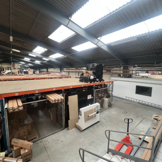 Local / Bureau NANTES (44200) 4090.00m2 2 995 000 € 