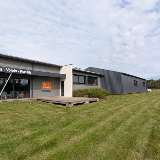 Local / Bureau LABATUT (40300) 530.00m2 2 500 € 