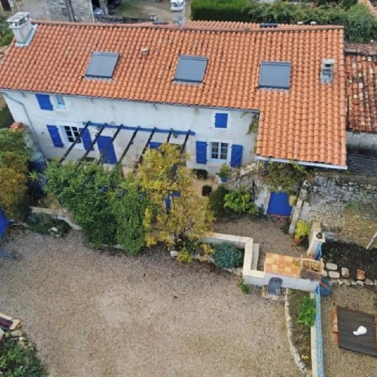 Réseau Immo-diffusion : Maison MANSLE (16230) 152.00m2  186 000 € 