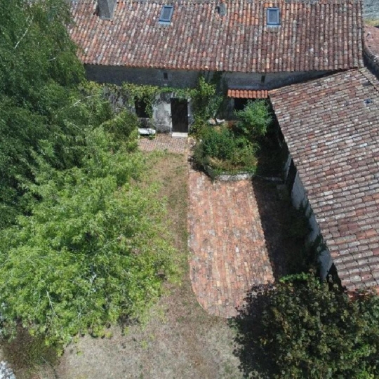 Réseau Immo-diffusion : Maison CIVRAY (86400) 177.00m2  168 000 € 