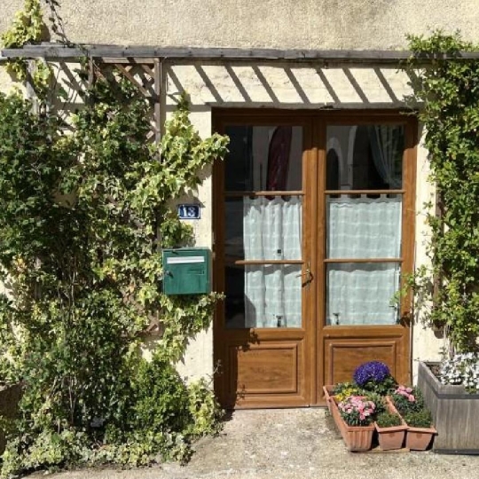 Maison CHARROUX (86250) 99.00m2  - 75 000 € 