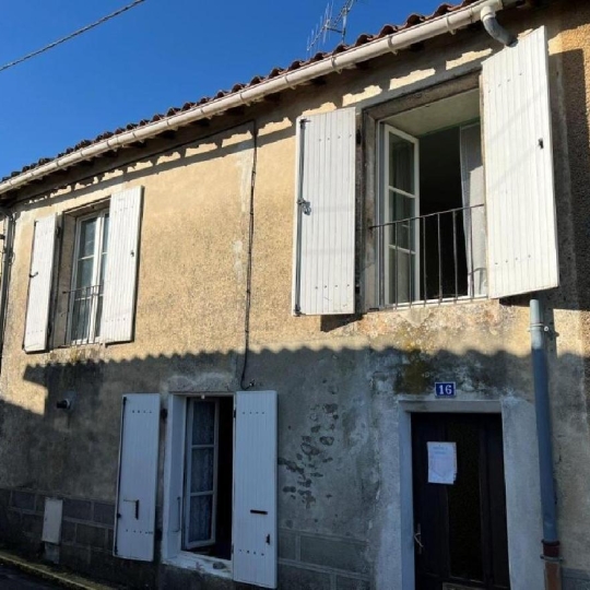 Réseau Immo-diffusion : Maison RUFFEC (16700) 93.00m2  69 000 € 