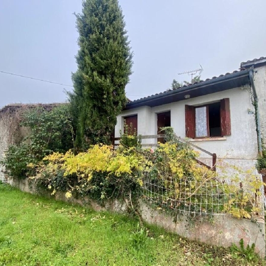 Maison AUNAC (16460) 74.00m2 - 45 000 € 