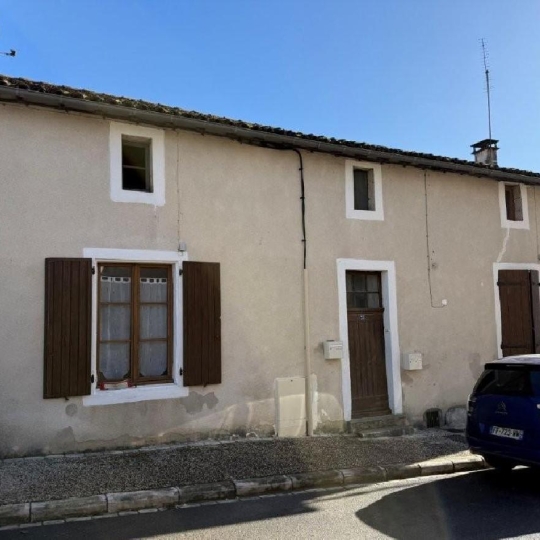 Réseau Immo-diffusion : Maison RUFFEC (16700) 76.00m2  99 950 € 