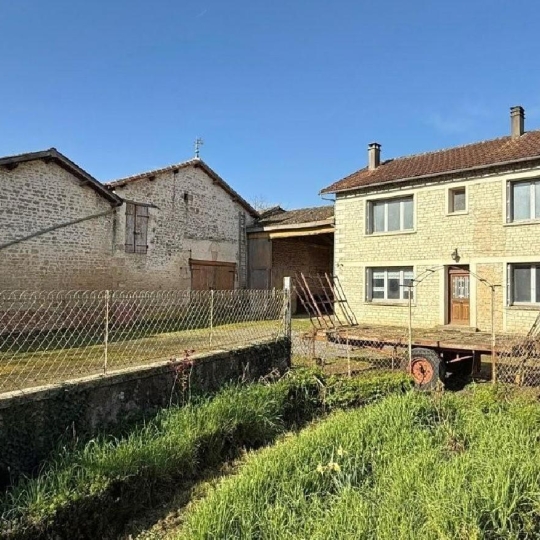 Maison VILLEFAGNAN (16240) 148.00m2 - 91 395 € 
