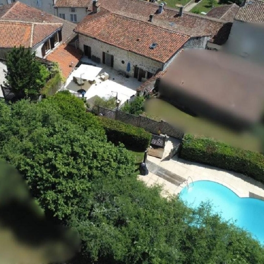 Réseau Immo-diffusion : Maison NANTEUIL-EN-VALLEE (16700) 284.00m2  440 000 € 