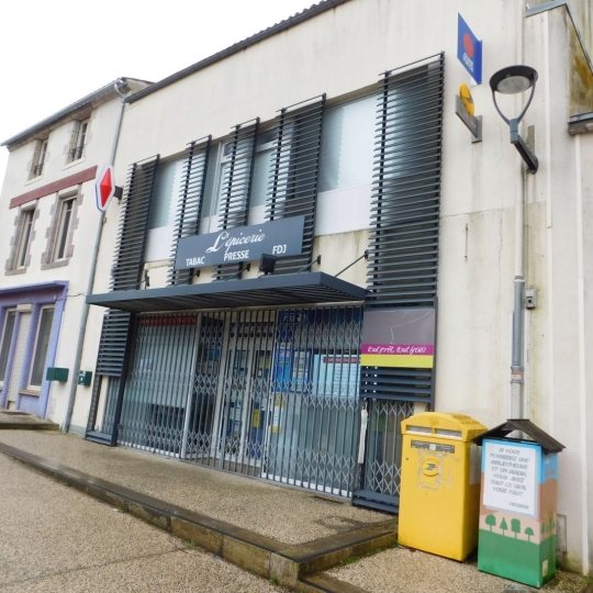 Local / Bureau MONTOURNAIS (85700) 70.00m2 147 000 € 