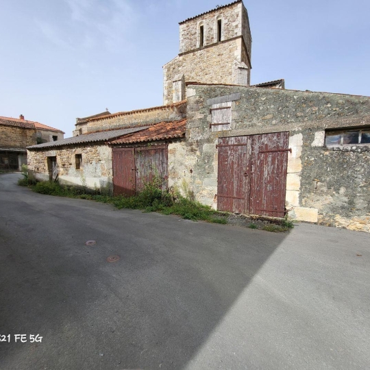 Maison MARSAIS-SAINTE-RADEGONDE (85570) 100.00m2  - 17 500 € 