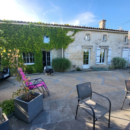 Maison / Villa COULONGES-SUR-L'AUTIZE (79160) 186.00m2 227 500 € 