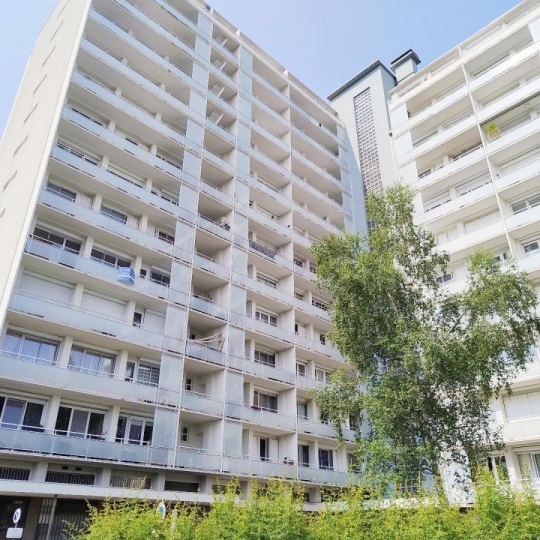 Réseau Immo-diffusion : 4 Pièces LYON (69008) 113.00m2  279 000 € 