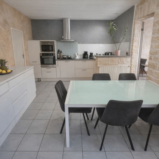 Maison / Villa SAINT-MARTIN-DE-FRAIGNEAU (85200) 144.00m2 177 500 € 