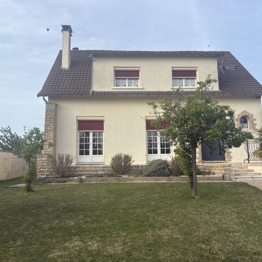 Maison / Villa COULON (79510) 249.00m2 330 000 € 