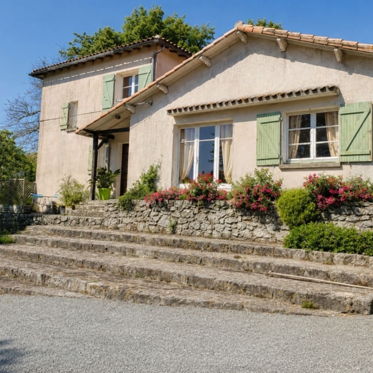 Réseau Immo-diffusion : Maison LARGEASSE (79240) 143.00m2  112 000 € 
