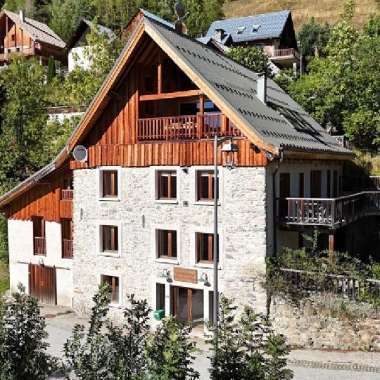 Maison / Villa OZ (38114) 422.00m2 1 795 000 € 