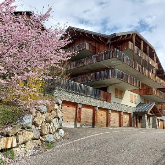 Réseau Immo-diffusion : 3 Pièces VAUJANY (38114) 42.00m2  279 000 € 